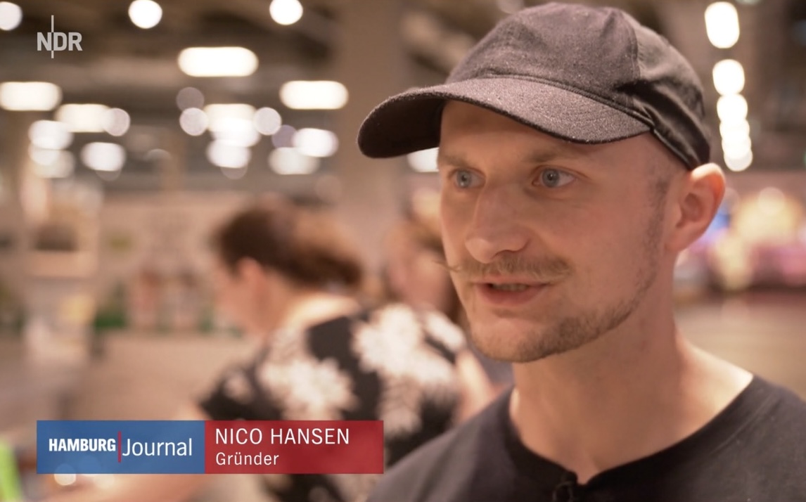 Nico Hansen (Gründer von vanozza foods) im NDR Hamburg Journal, Edeka Rindermarkthalle Hamburg